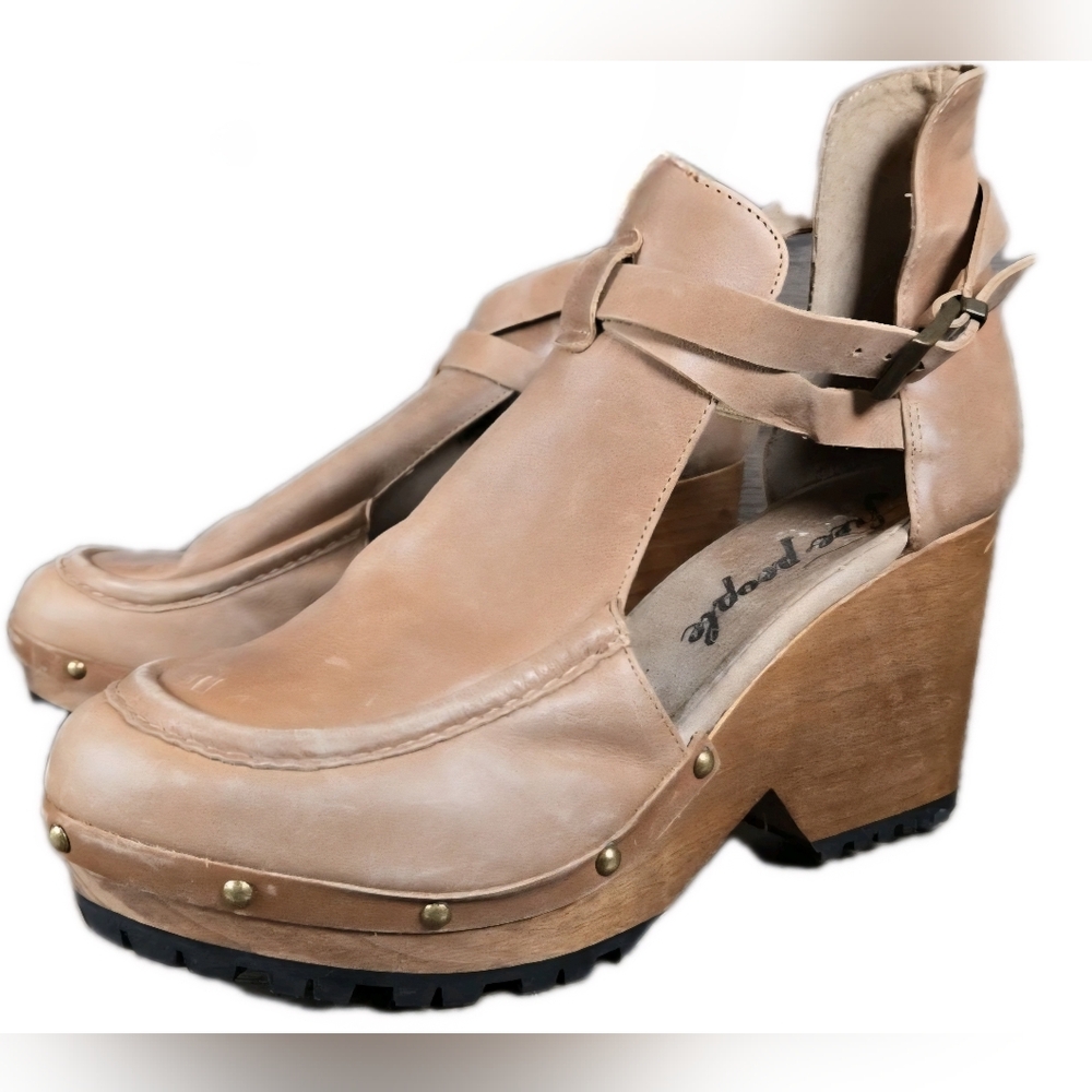 Free People Tan Leather Mules